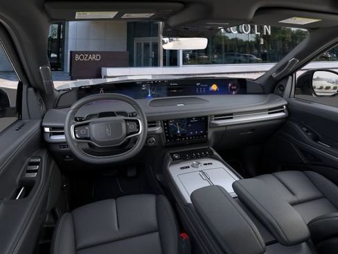 New 2025 Lincoln Navigator Reserve w/ Jet Appearance Package AWD/4WD image 9