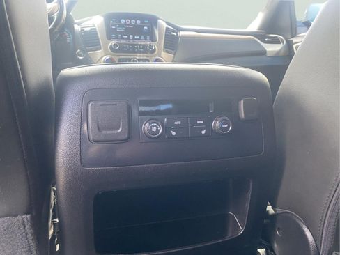 Used 2020 GMC Yukon Denali w/ Denali Premium Package AWD/4WD image 30