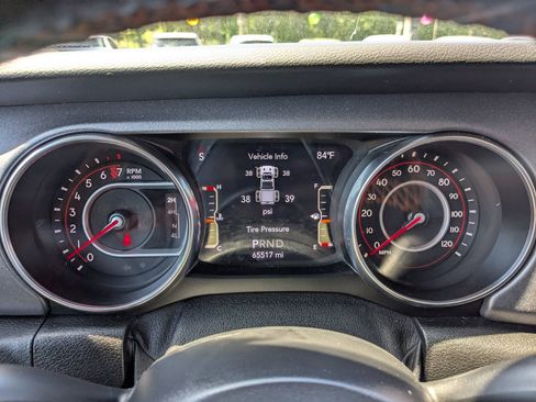 Used 2020 Jeep Gladiator Mojave AWD/4WD image 15