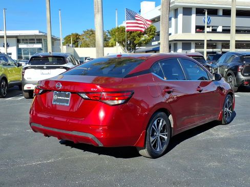 Certified 2022 Nissan Sentra SV w/ Trunk Package image 7