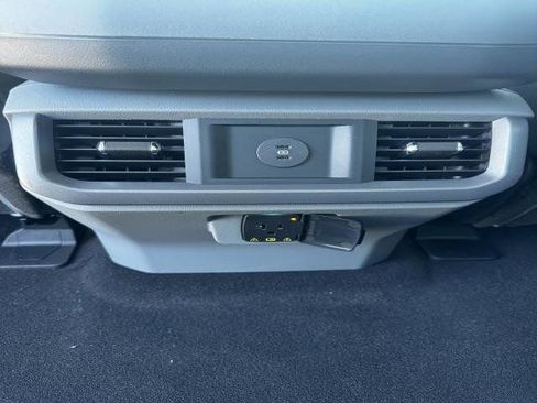 New 2025 Ford F150 Lightning Flash AWD/4WD image 31