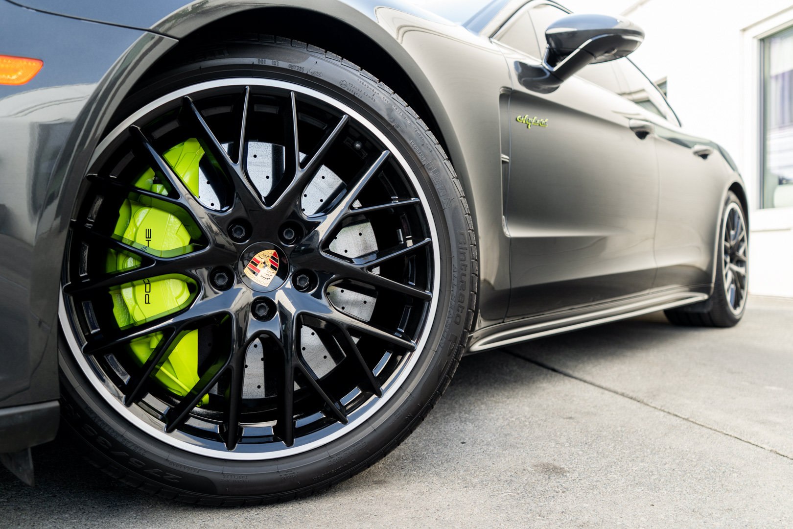 Used 2018 Porsche Panamera Turbo S AWD/4WD image 4
