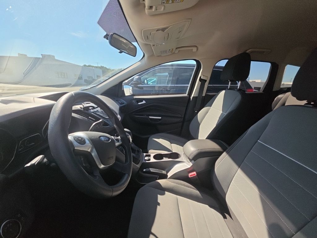 Used 2015 Ford Escape SE FWD image 10