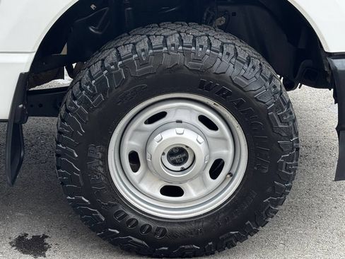 Used 2024 Ford F250 XL w/ FX4 Off-Road Package AWD/4WD image 40