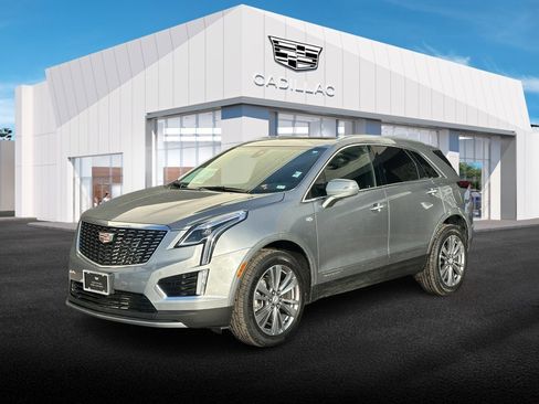 Certified 2025 Cadillac XT5 Premium Luxury image 1