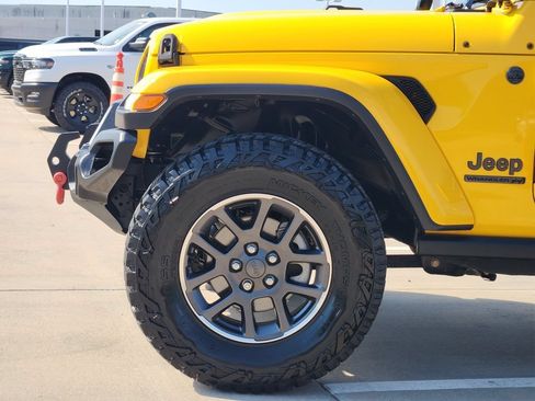 Used 2021 Jeep Wrangler Unlimited Sport AWD/4WD image 9