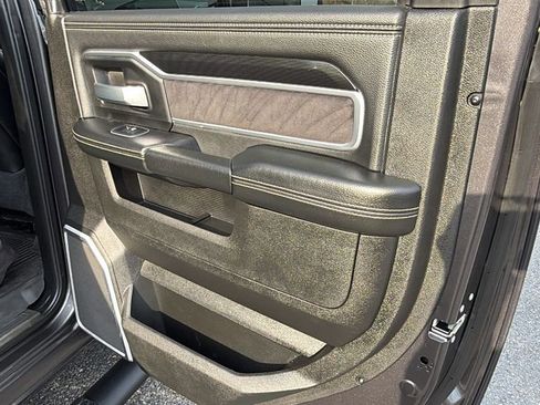 Used 2022 RAM 3500 Laramie image 17