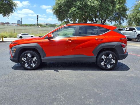 Used 2024 Hyundai Kona SEL AWD/4WD image 9