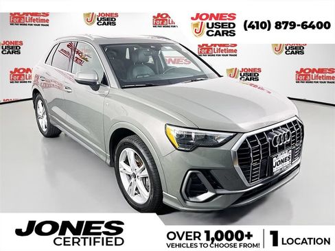 Used 2021 Audi Q3 2.0T Premium w/ Convenience Package AWD/4WD image 1