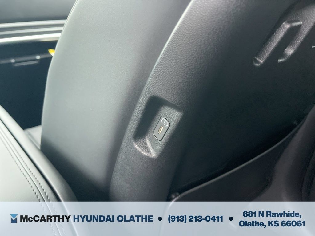 Used 2026 Hyundai Santa Fe SEL AWD/4WD image 23