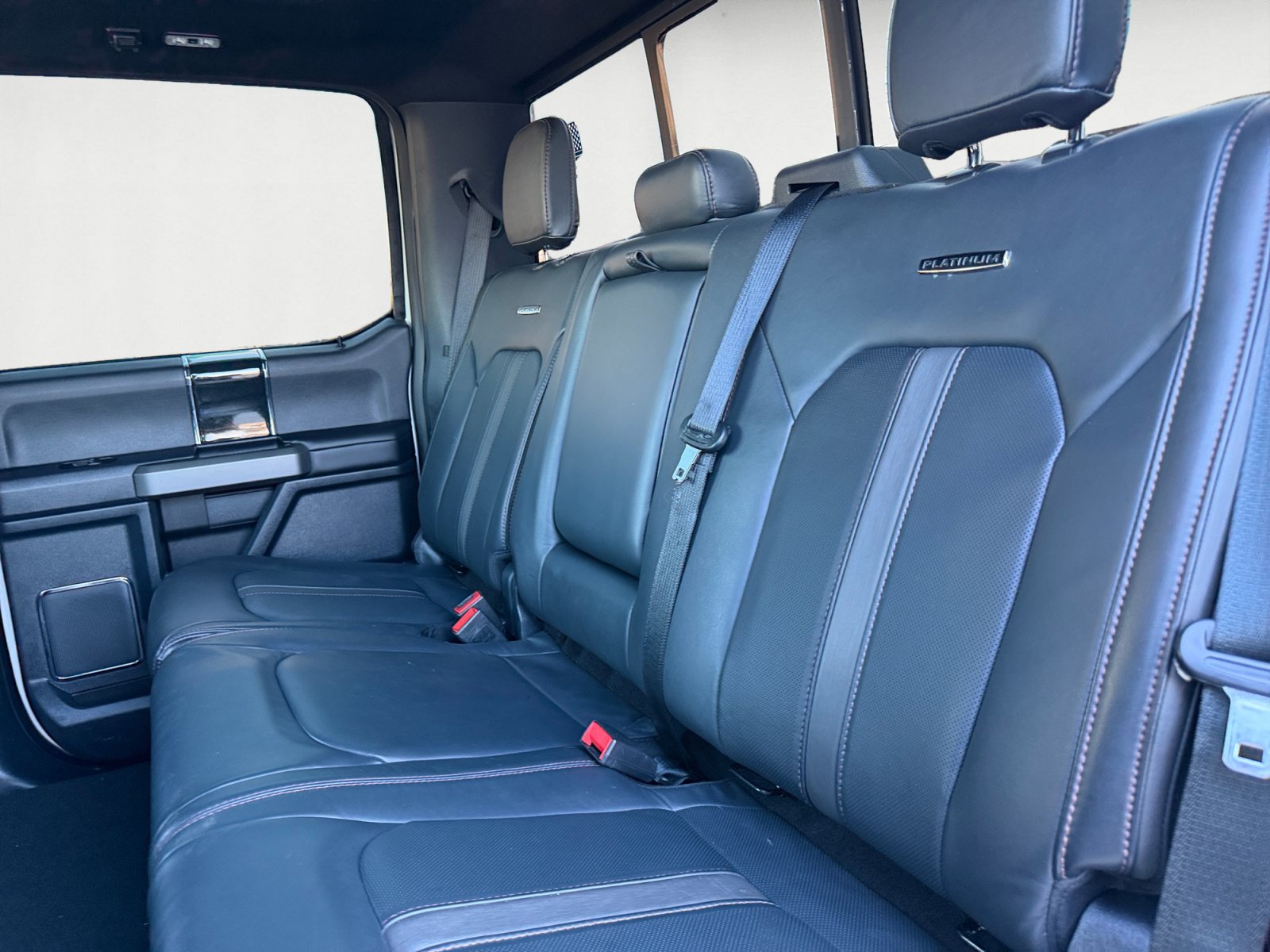 Used 2022 Ford F350 Platinum AWD/4WD image 13