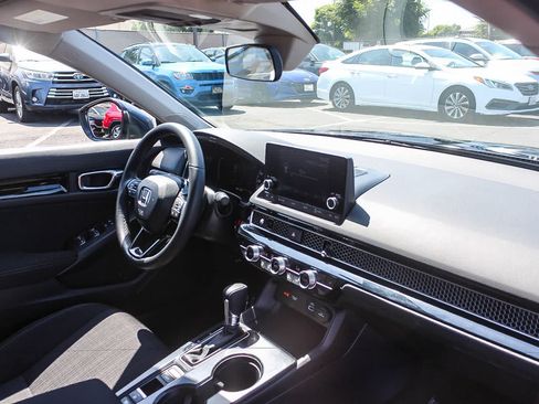 Used 2024 Honda Civic EX image 21