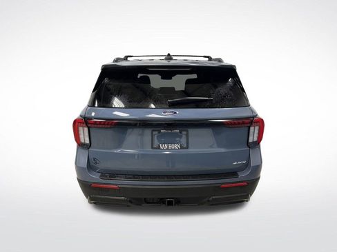 Used 2025 Ford Explorer ST-Line w/ Premium Package image 15
