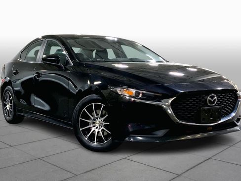 Used 2020 MAZDA MAZDA3 AWD Sedan w/ Select Package image 2