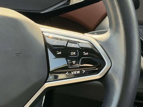 Used 2022 Volkswagen ID.4 Pro S image 17