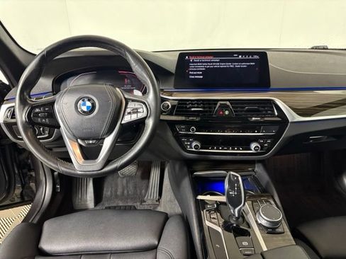 Used 2020 BMW 530i xDrive w/ Premium Package AWD/4WD image 13
