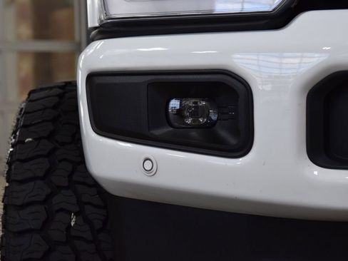 Used 2024 Ford F350 Lariat w/ Lariat Ultimate Package AWD/4WD image 12
