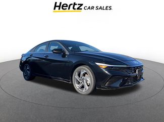 Used 2025 Hyundai Elantra SEL video 1