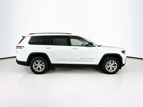 Used 2023 Jeep Grand Cherokee L Limited w/ Luxury Tech Group II AWD/4WD image 10