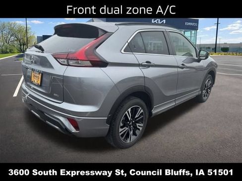 Used 2024 Mitsubishi Eclipse Cross SEL AWD/4WD image 3