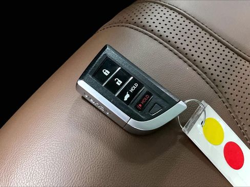 Used 2024 Acura RDX SH-AWD w/ Technology Package image 17