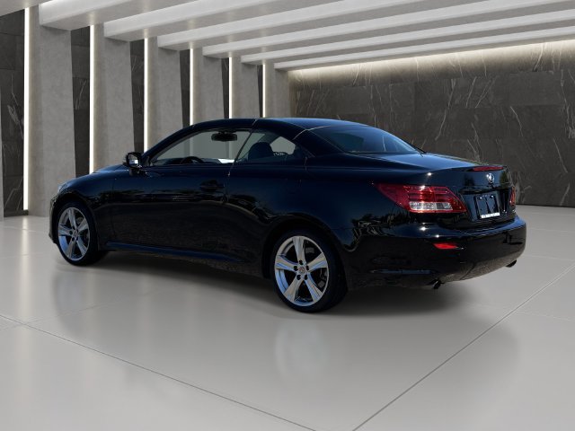 Used 2014 Lexus IS 250C w/ Navigation System Package RWD image 4