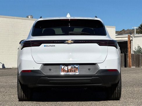 New 2026 Chevrolet Equinox EV LT image 5