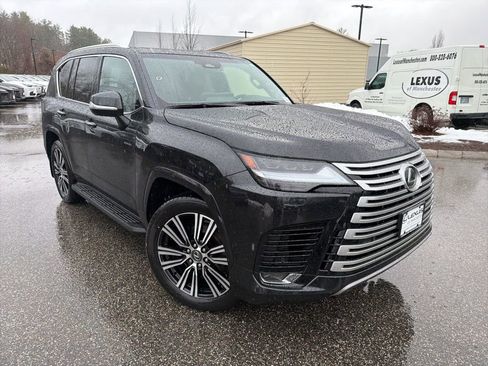 New 2026 Lexus LX 700h Luxury image 3