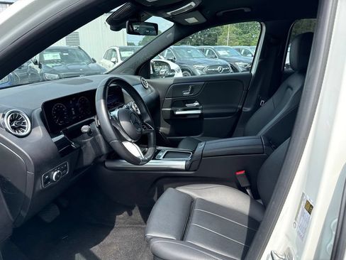 Used 2025 Mercedes-Benz GLA 250 image 6