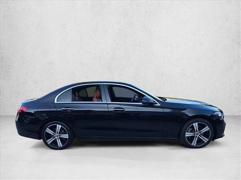 Used 2022 Mercedes-Benz C 300 Sedan image 4