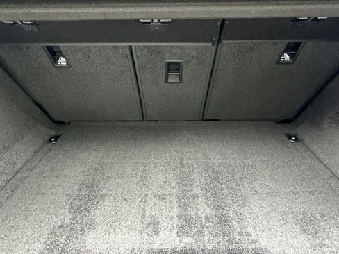 New 2026 Land Rover Range Rover SE AWD/4WD image 30