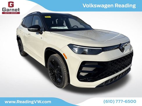 New 2026 Volkswagen Tiguan SE R-Line image 7