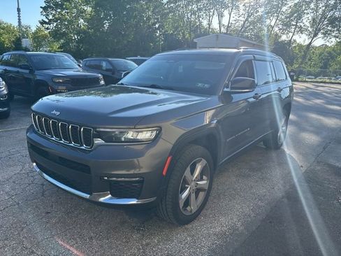 Used 2021 Jeep Grand Cherokee L Limited AWD/4WD image 8