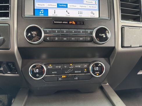 Used 2019 Ford Expedition XLT w/ Equipment Group 201A image 36
