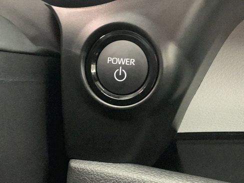 New 2026 Toyota Sienna XLE image 26