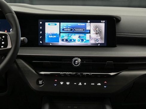 New 2025 Nissan Murano SV image 24