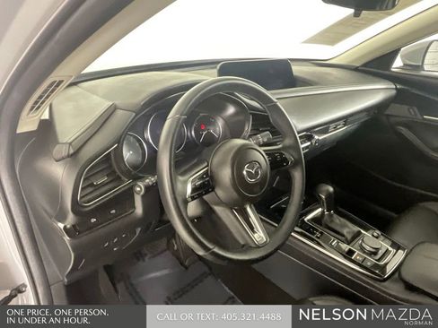 Certified 2025 MAZDA CX-30 AWD 2.5 S w/ Preferred Package image 31