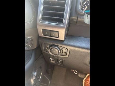 Used 2021 Ford Expedition Platinum image 56