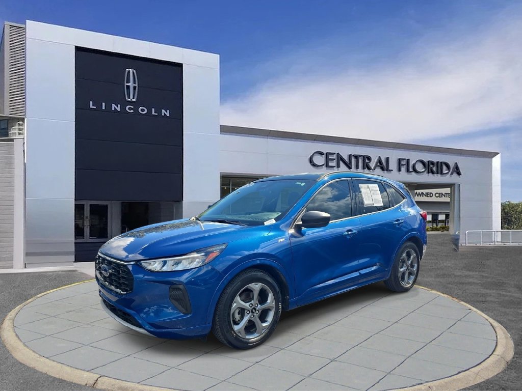 Used 2023 Ford Escape ST-Line w/ Tech Pack #1 FWD image 8