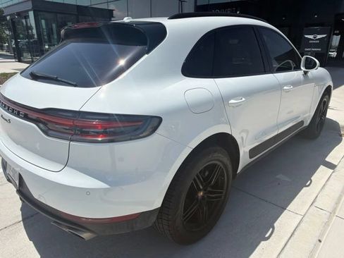 Used 2021 Porsche Macan S AWD/4WD image 3