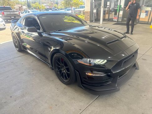 Used 2021 Ford Mustang GT Premium w/ GT Performance Package RWD image 14