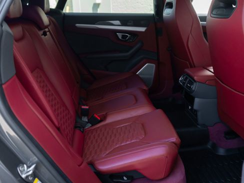 Used 2021 Lamborghini Urus image 27