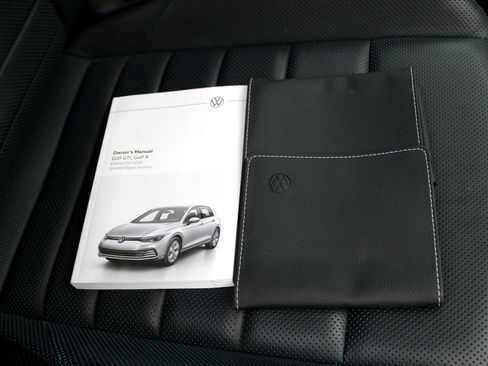 Used 2024 Volkswagen Golf R image 42