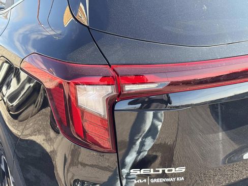New 2026 Kia Seltos EX image 30