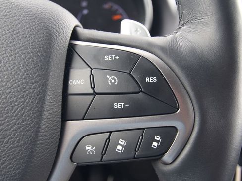 Used 2019 Jeep Grand Cherokee Limited X AWD/4WD image 22