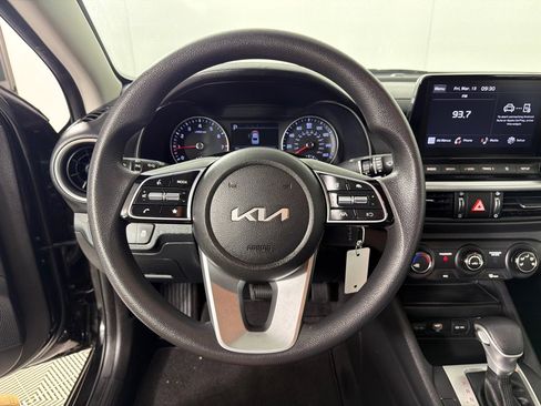 Used 2023 Kia Forte LXS image 16