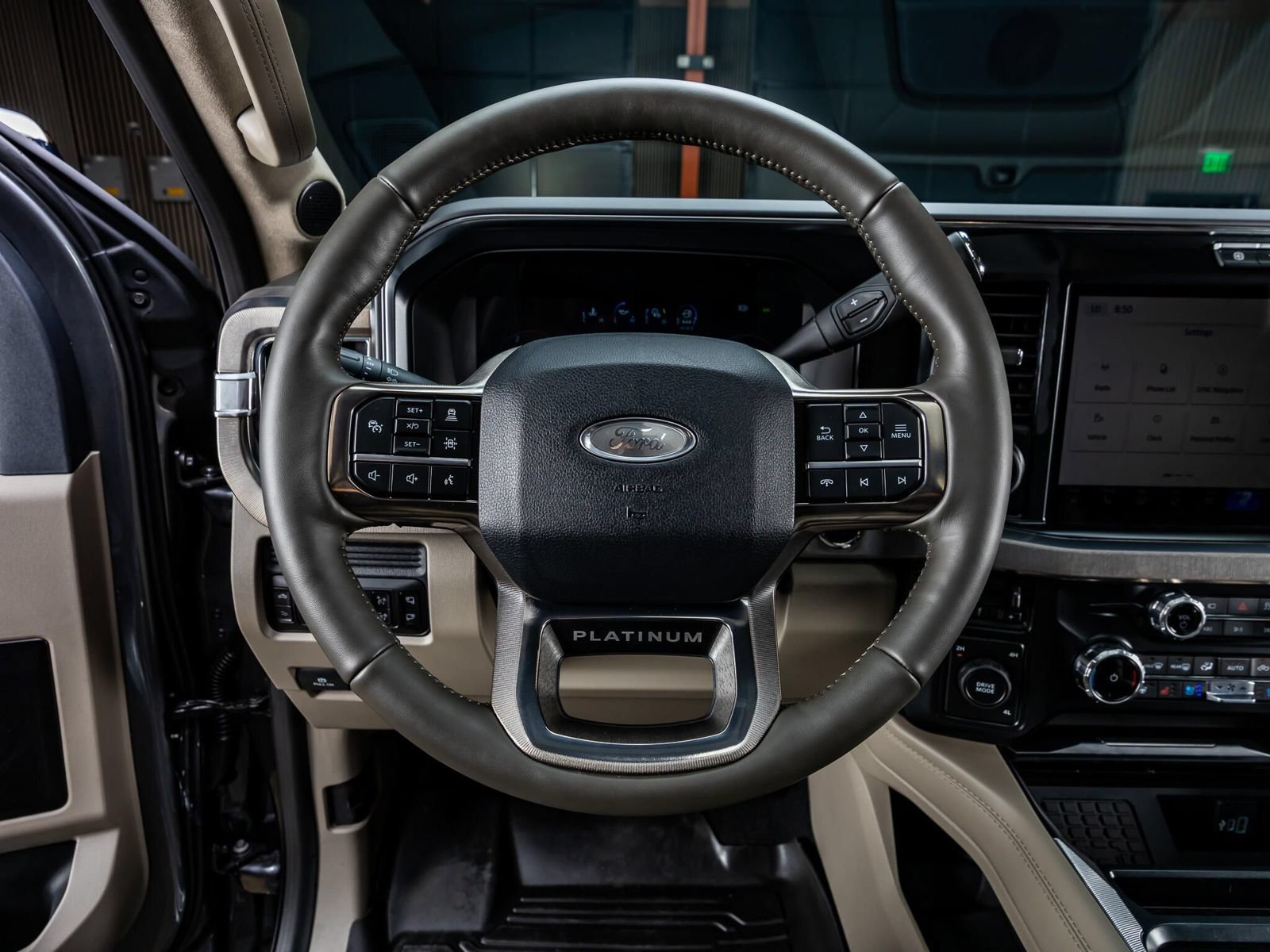 Used 2026 Ford F450 Platinum w/ Platinum Plus Package AWD/4WD image 16