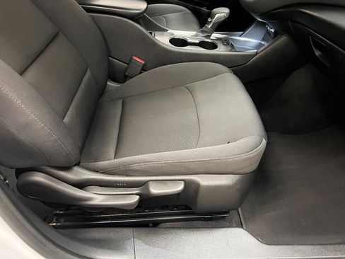 Used 2021 Chevrolet Malibu LS w/ Driver Confidence Package II FWD image 27