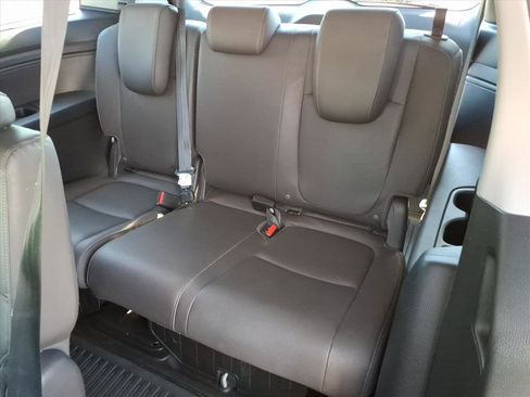 Used 2023 Honda Odyssey Touring image 13