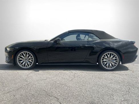 New 2025 Ford Mustang Premium image 23